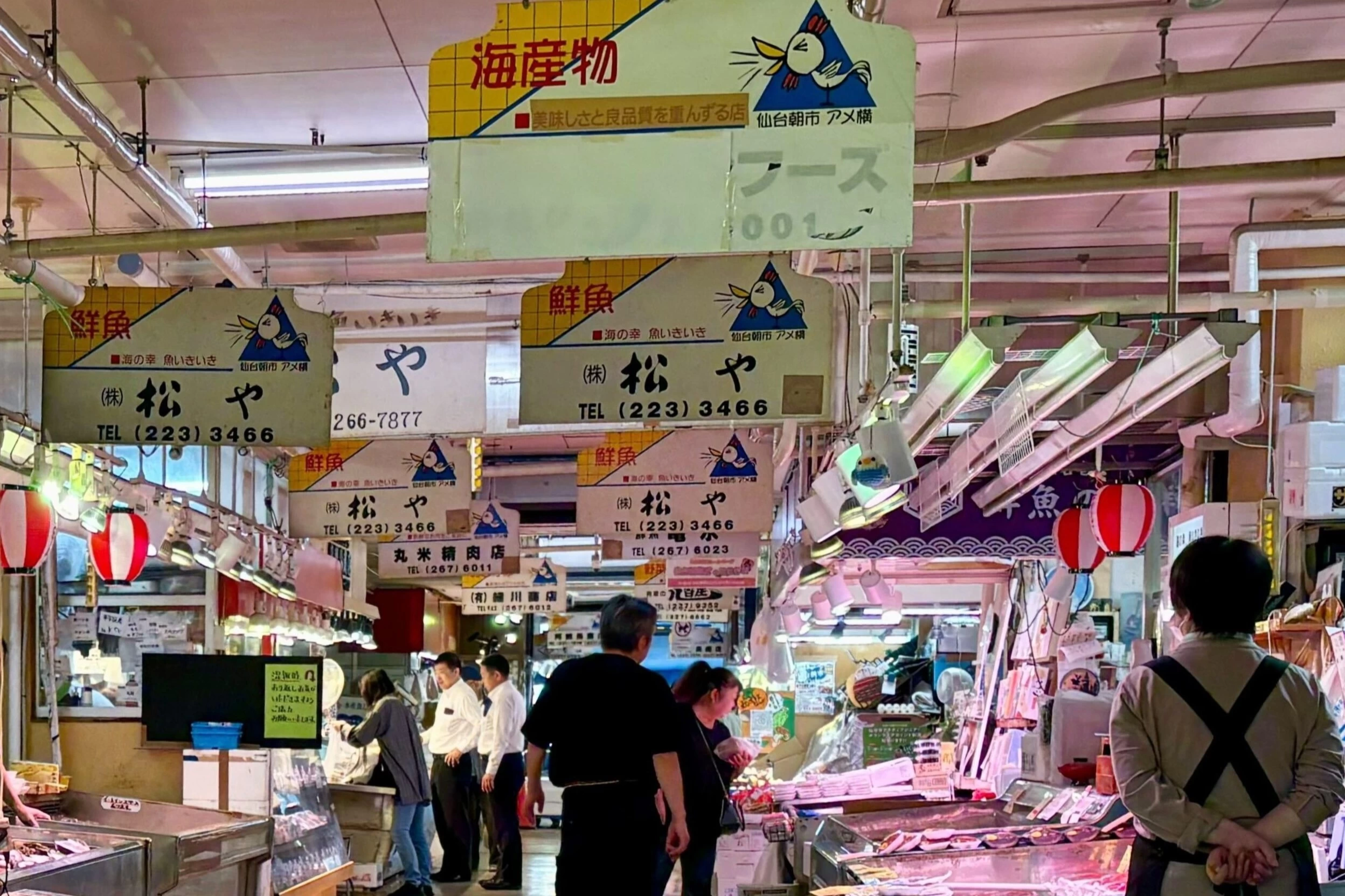市場内の風景（現地にて撮影）