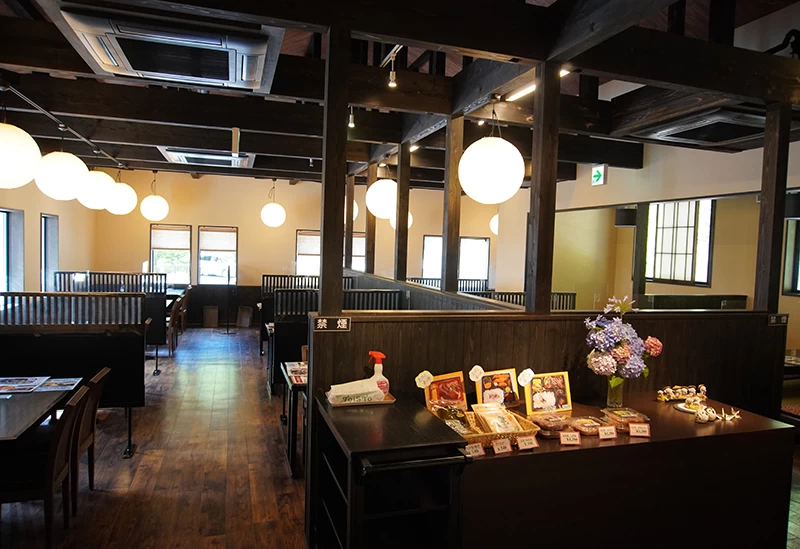 お食事処が併設しているのも嬉しい