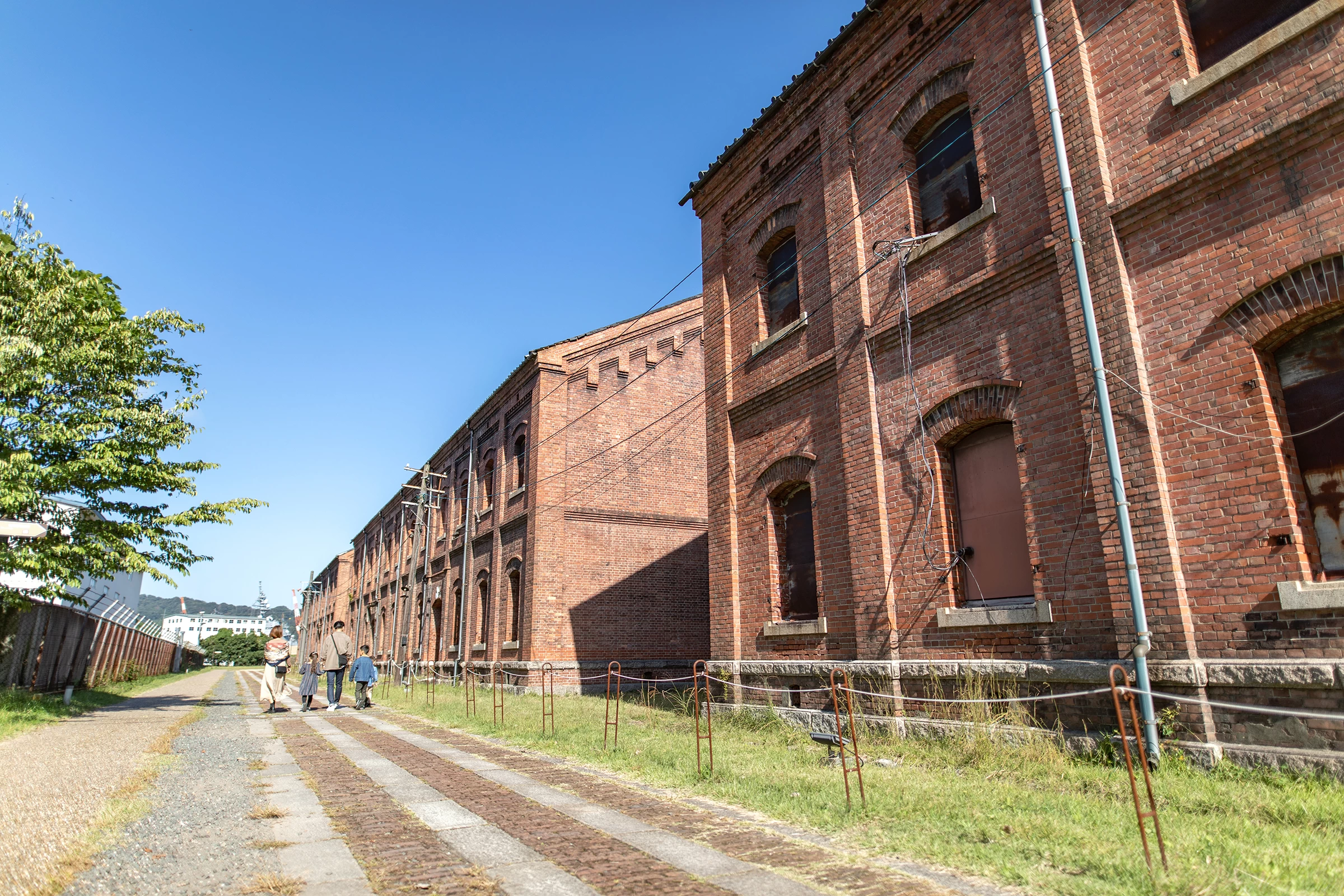 赤れんがロード