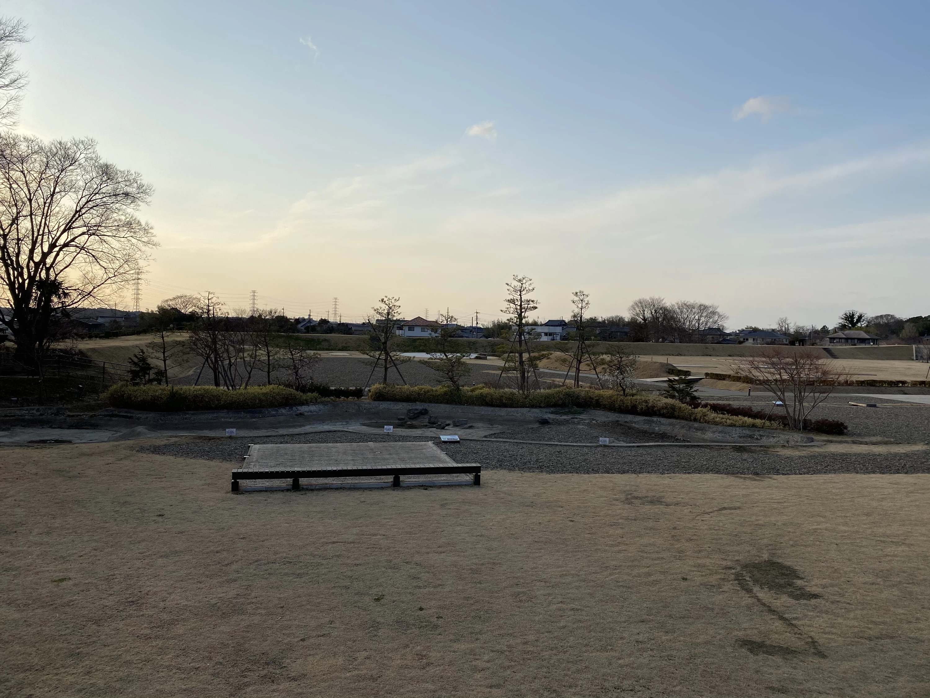 東池庭園（現地にて撮影）