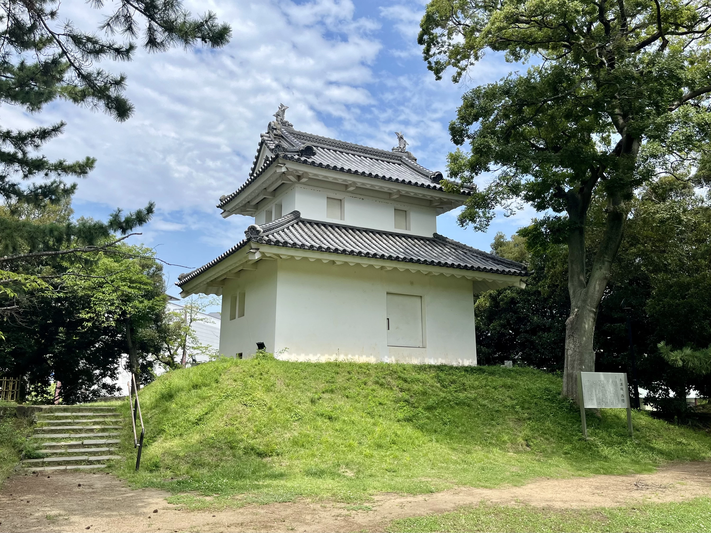 西櫓（現地にて撮影）