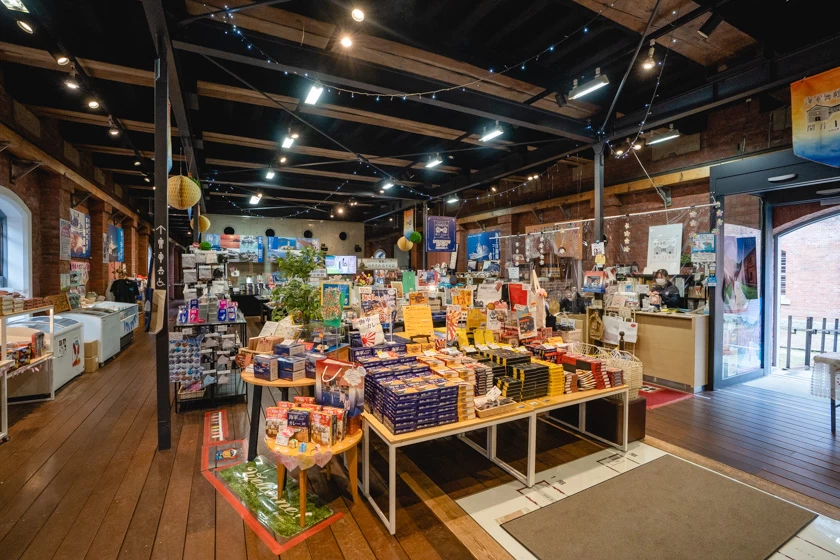 3号棟の1階にある赤れんがSHOP