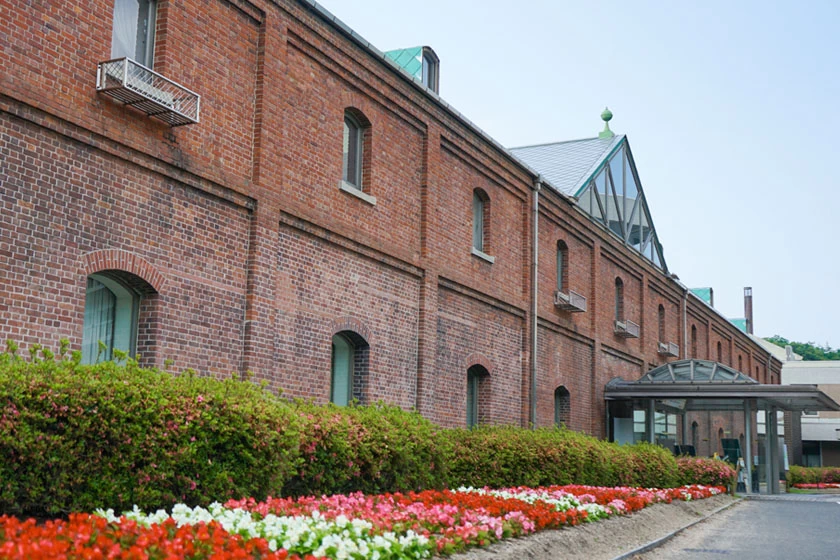 市政記念館やカフェなどがある2号棟