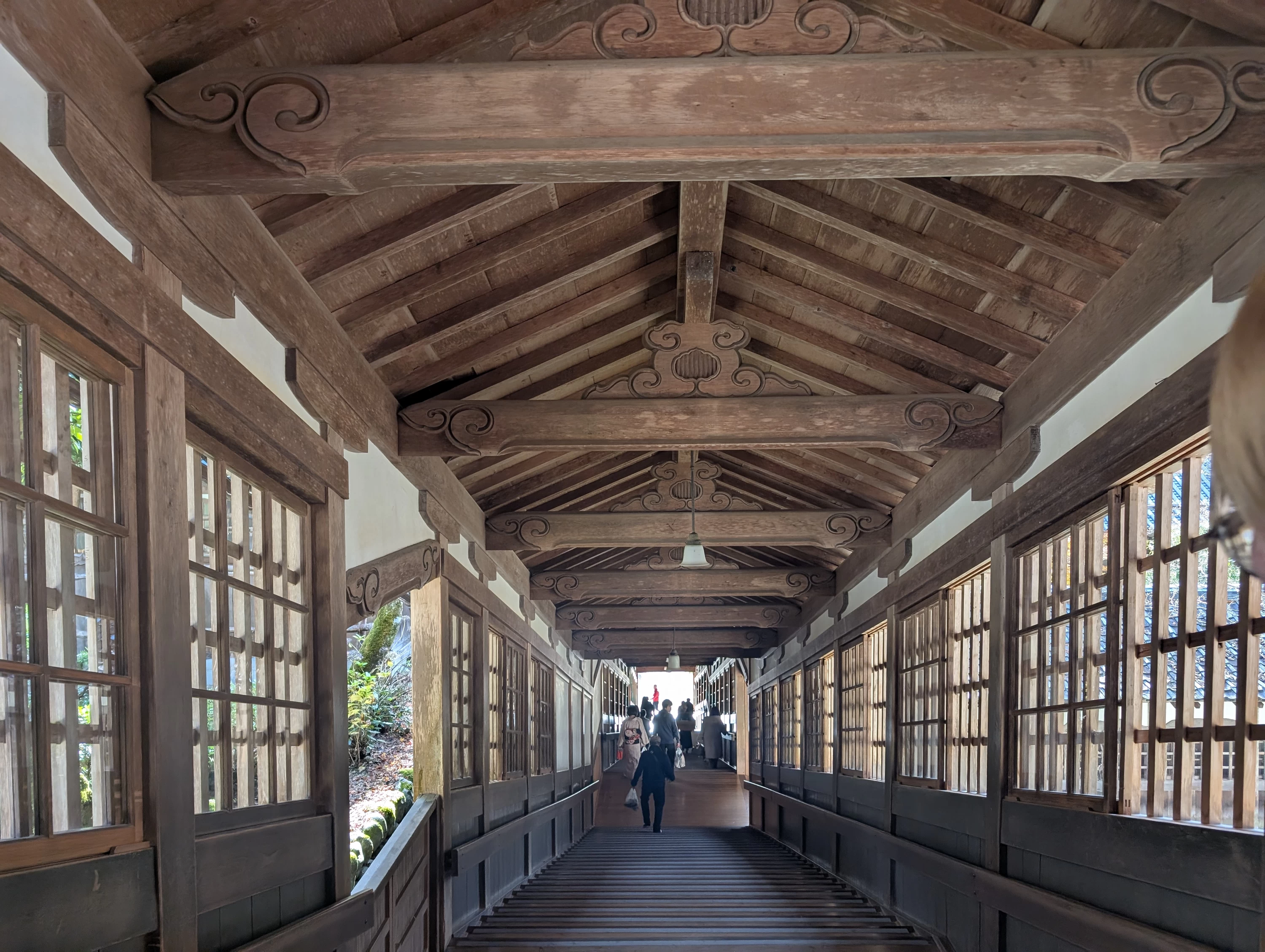 廻廊（現地にて撮影）