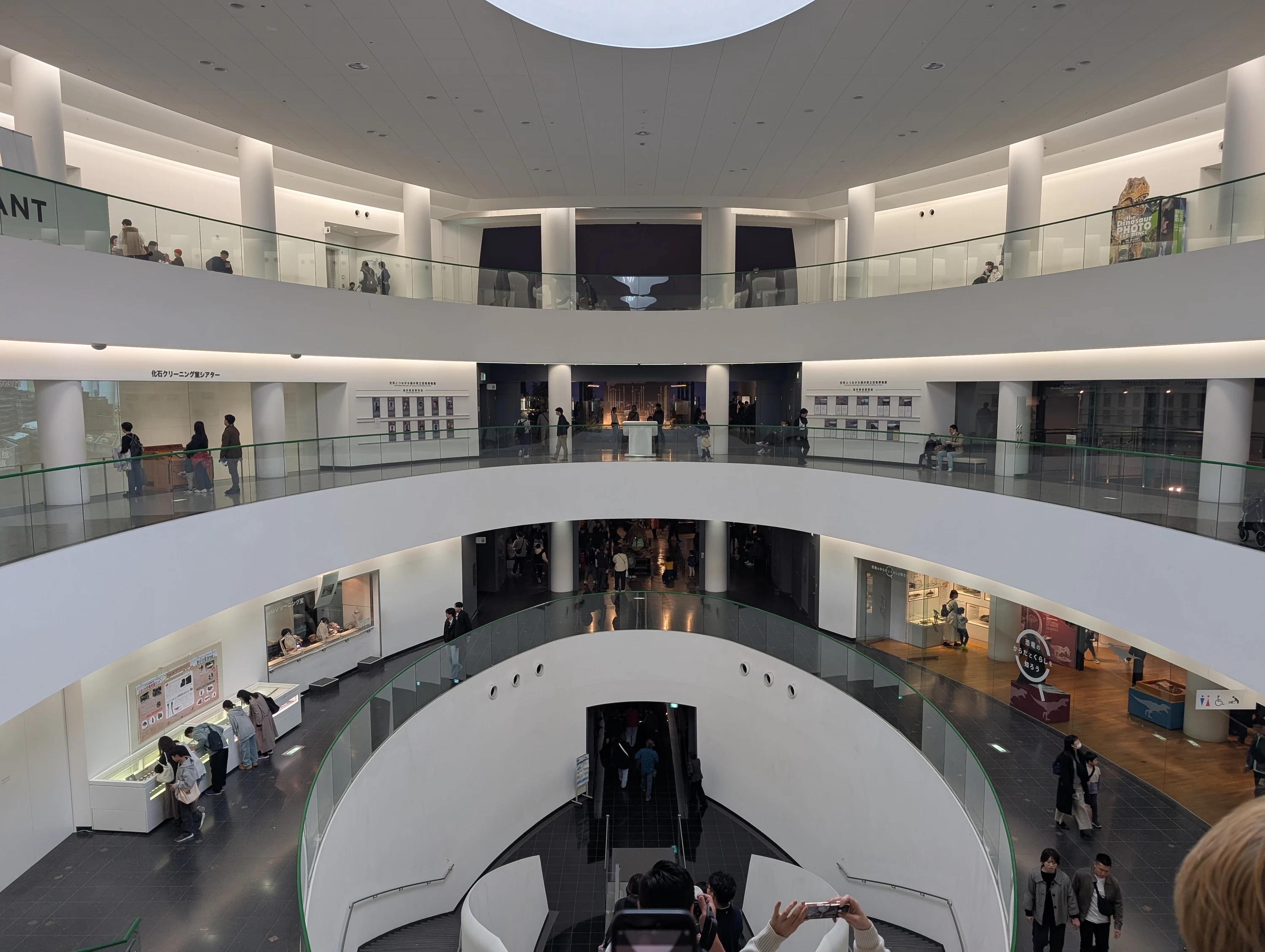 館内②（現地にて撮影）