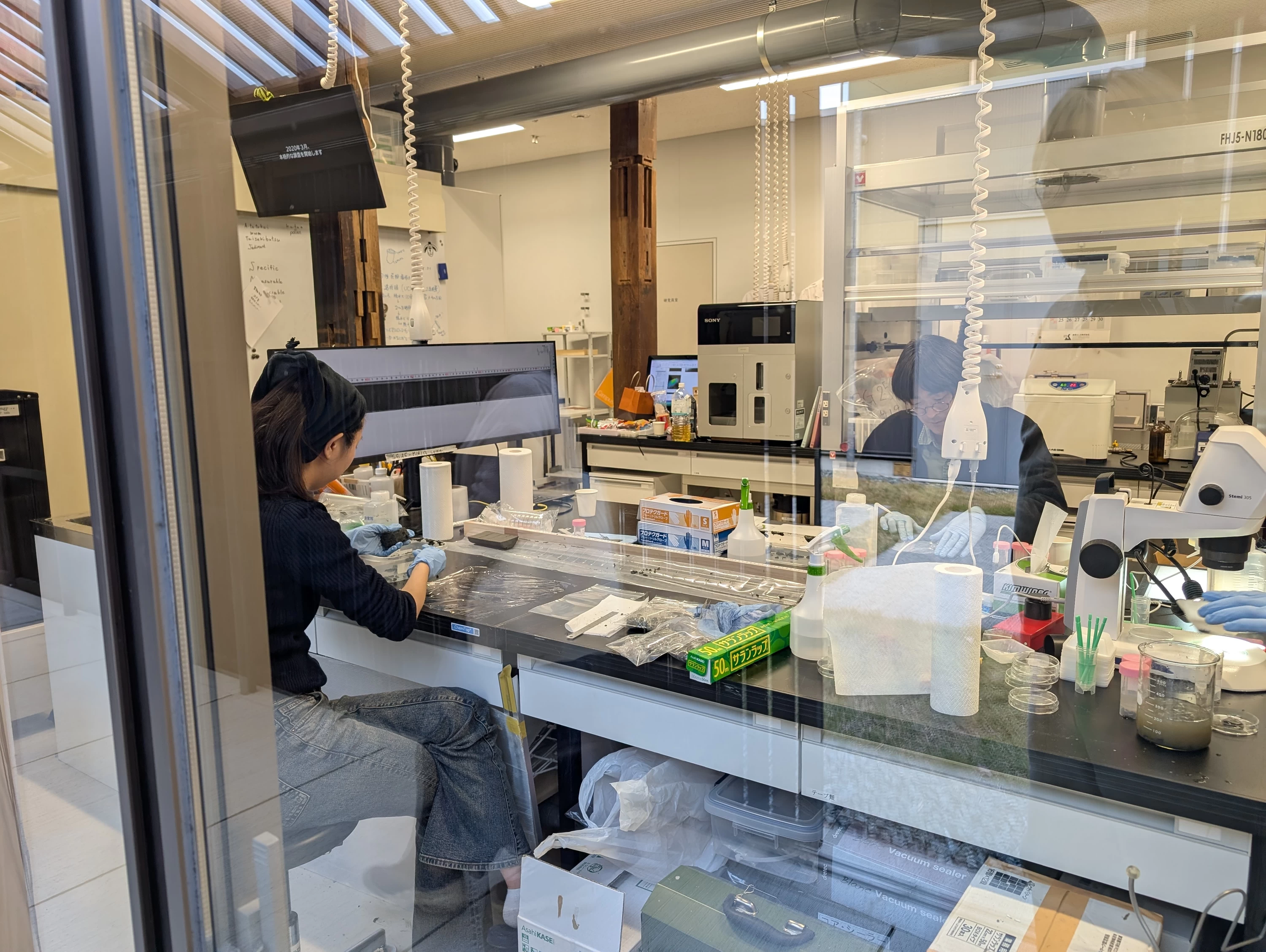 研究所（現地にて撮影）