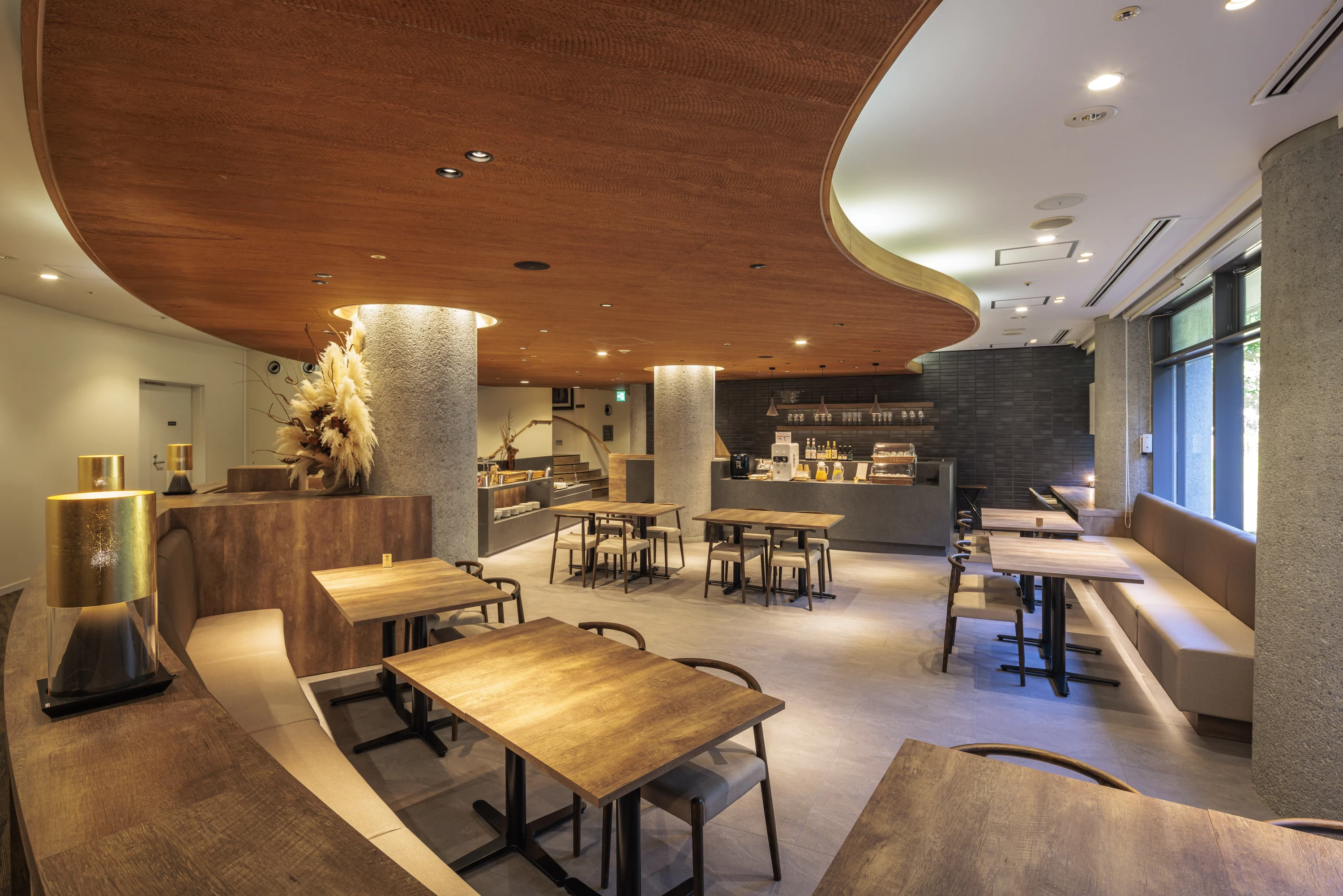 リゾート感あふれる洗練された空間