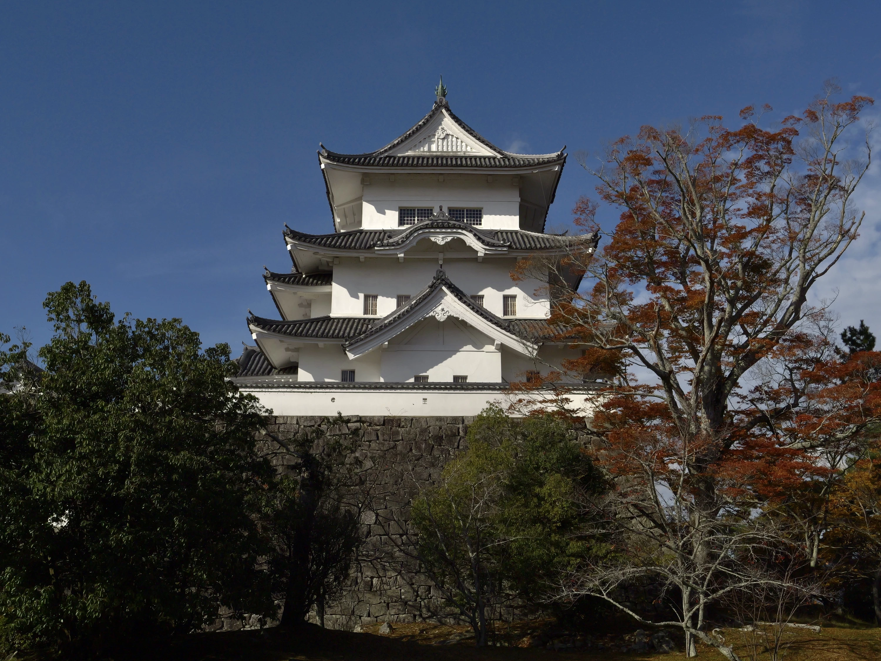 復興天守 外観（現地にて撮影）