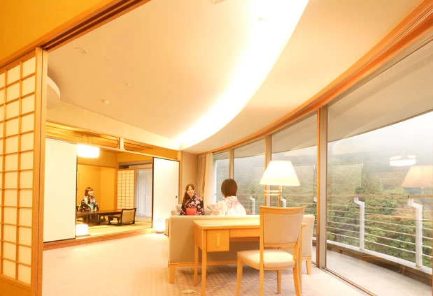 老舗ならではの空気感が漂う特別室「蘭亭」