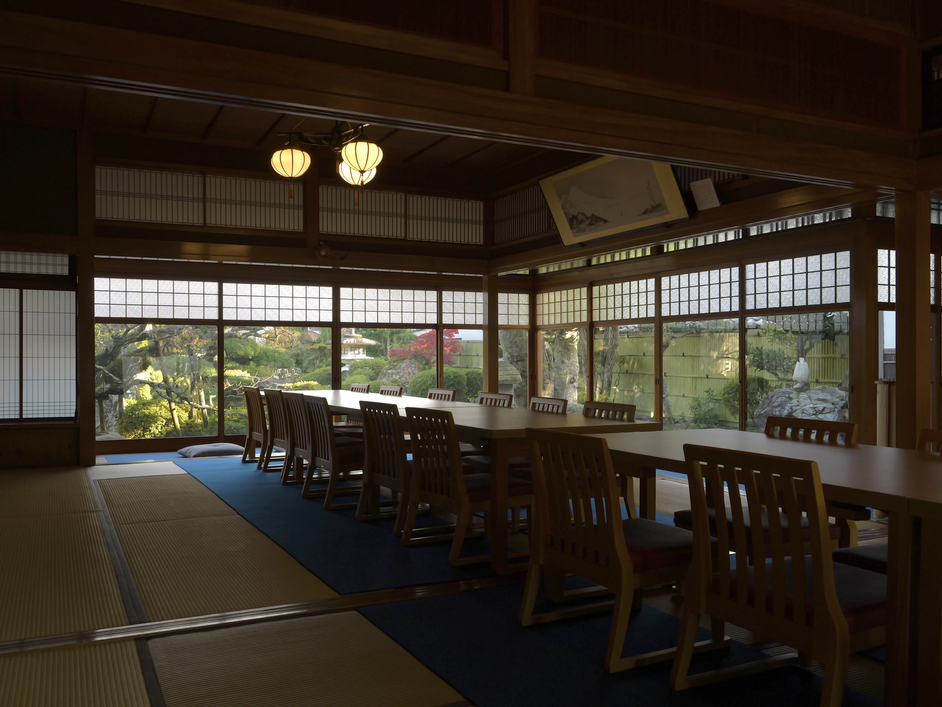 新座敷（現地にて撮影）