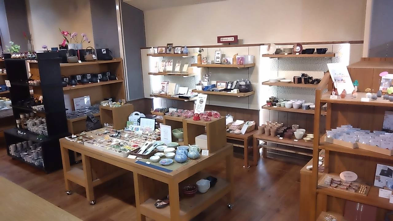 ちゃわん屋みずなみ店内（画像提供：ちゃわん屋みずなみ）