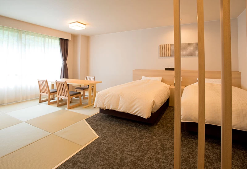改装した「和モダンルーム 和洋室」