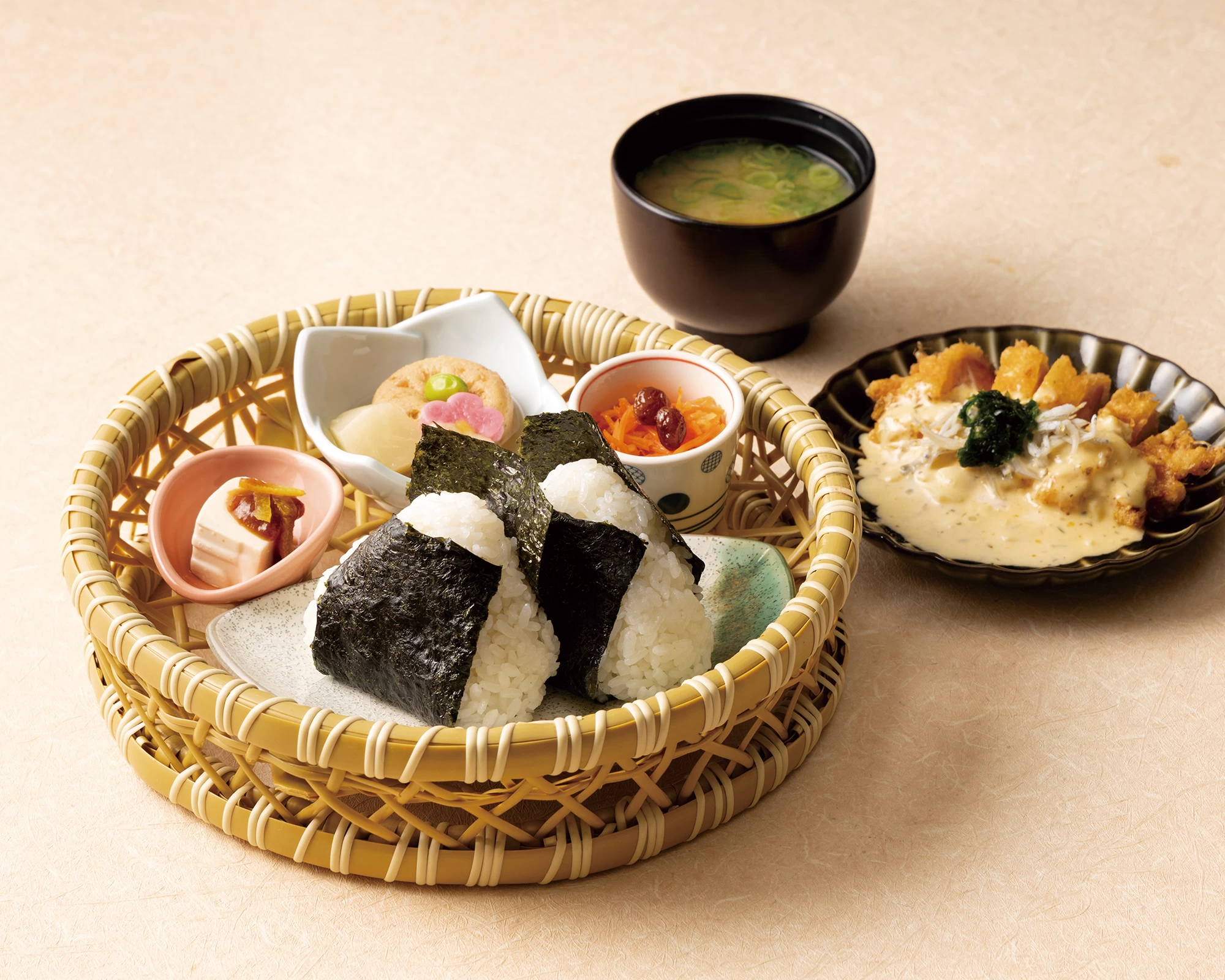 おにぎり御膳②