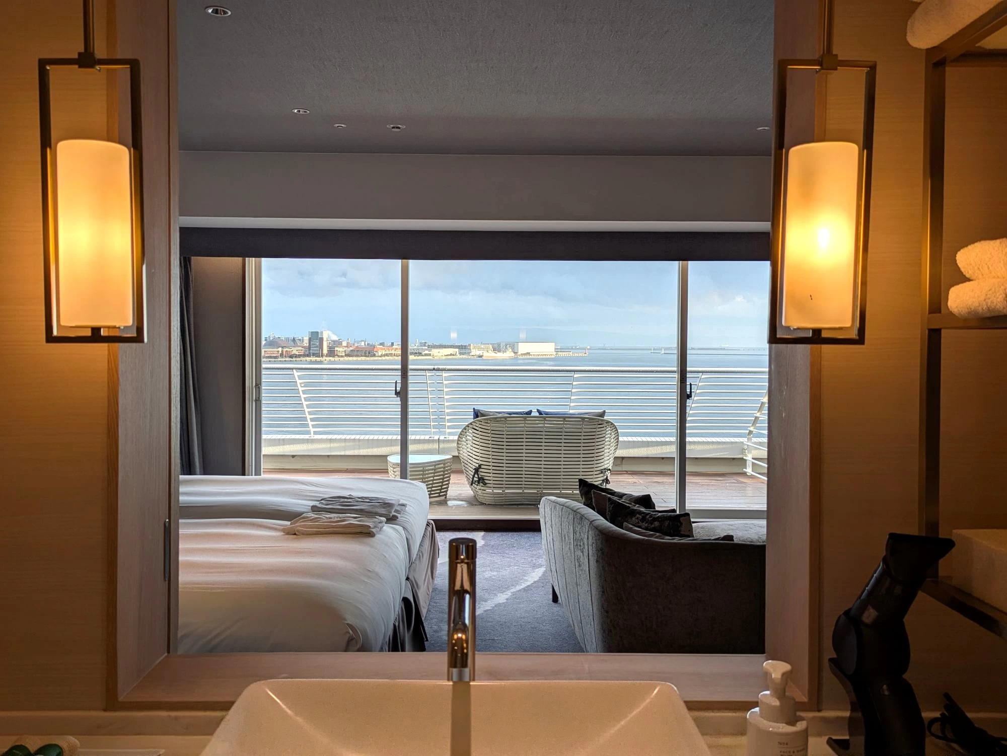 バスルームオープンの状態（現地にて撮影）