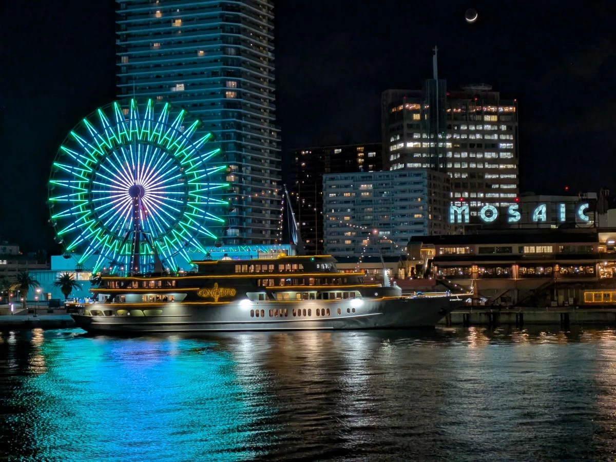 モザイク側（現地にて撮影）