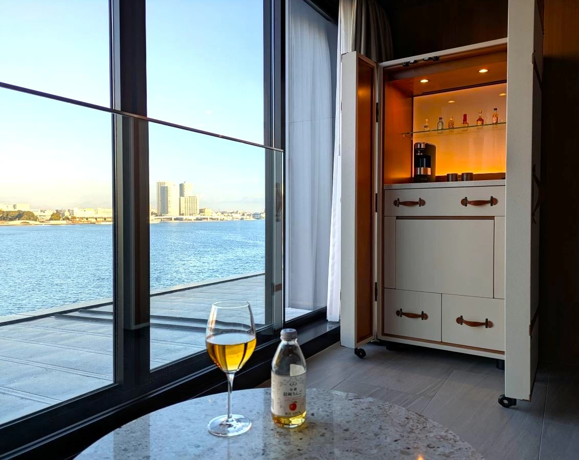 ミニバー（現地にて撮影）