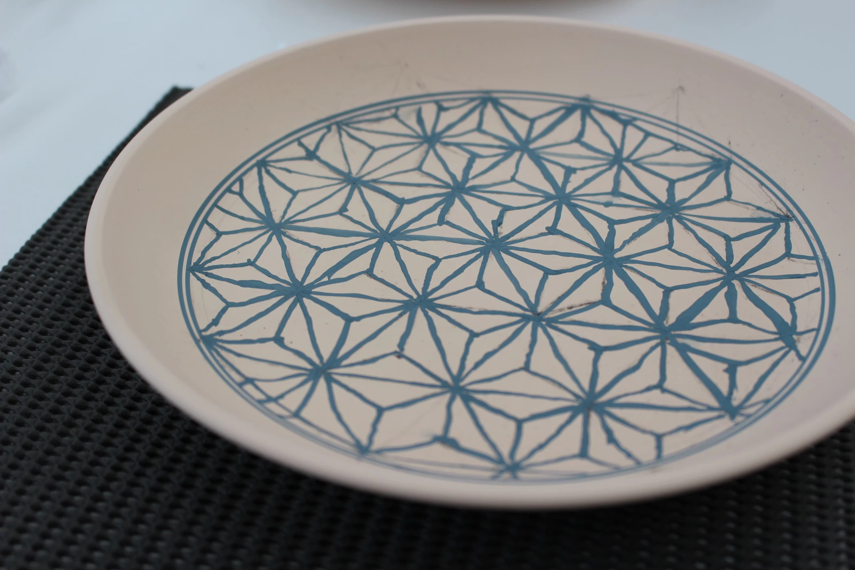 ただひたすらに線を描くのは難しいのだとか……描き始めてから知りました。実際、大変でした（笑）