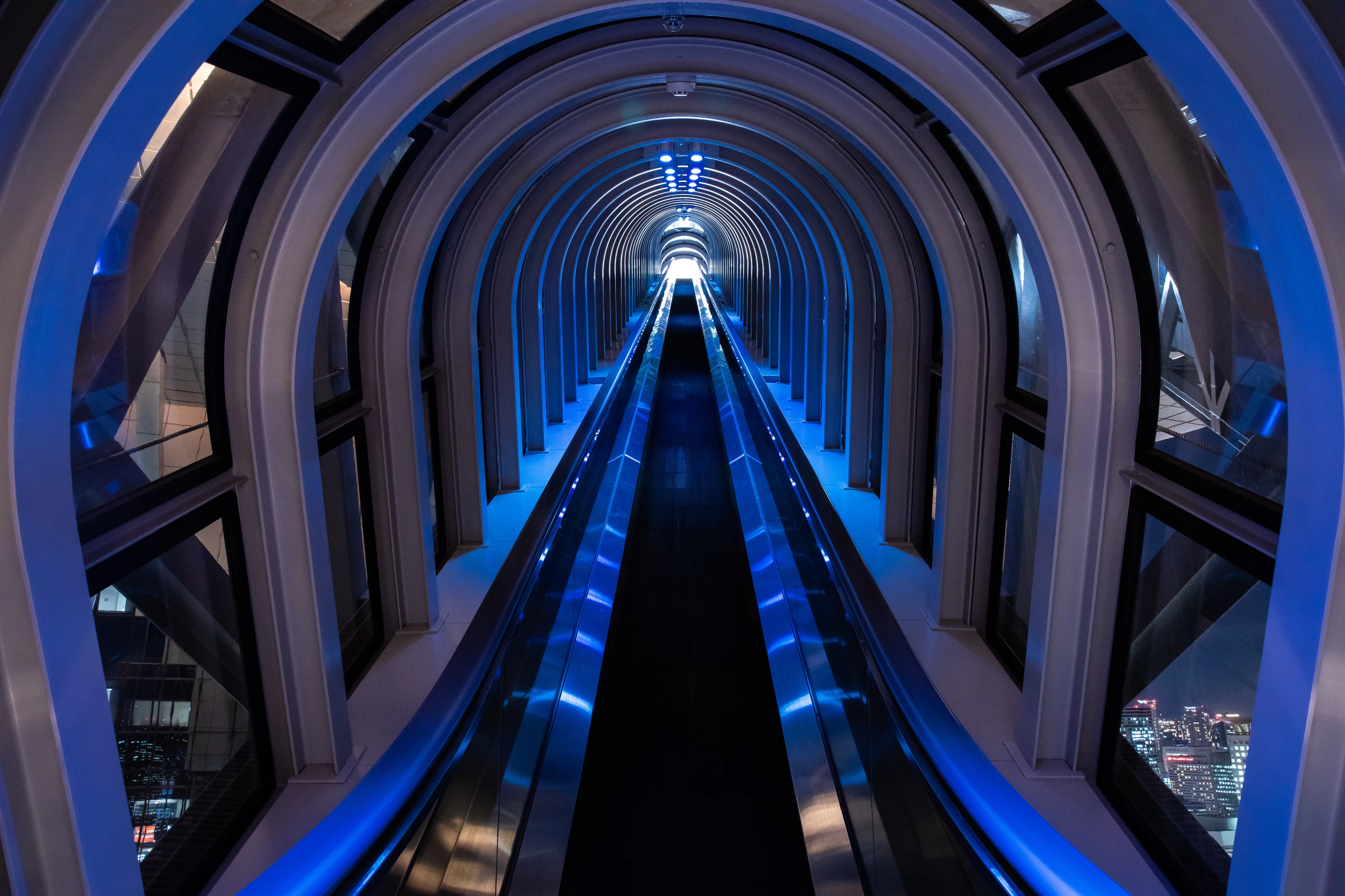 空中エスカレーター