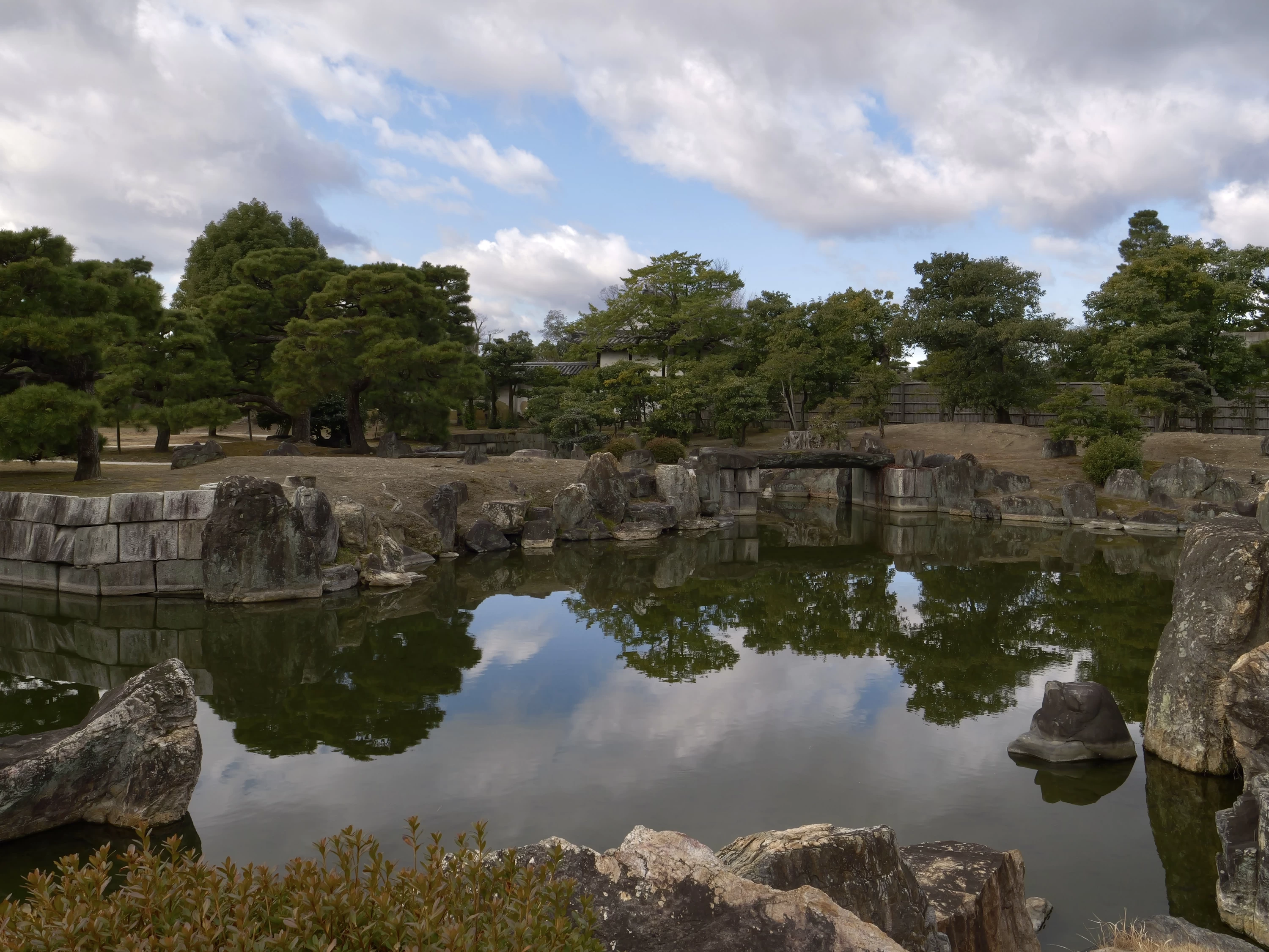 二之丸庭園（現地にて撮影）