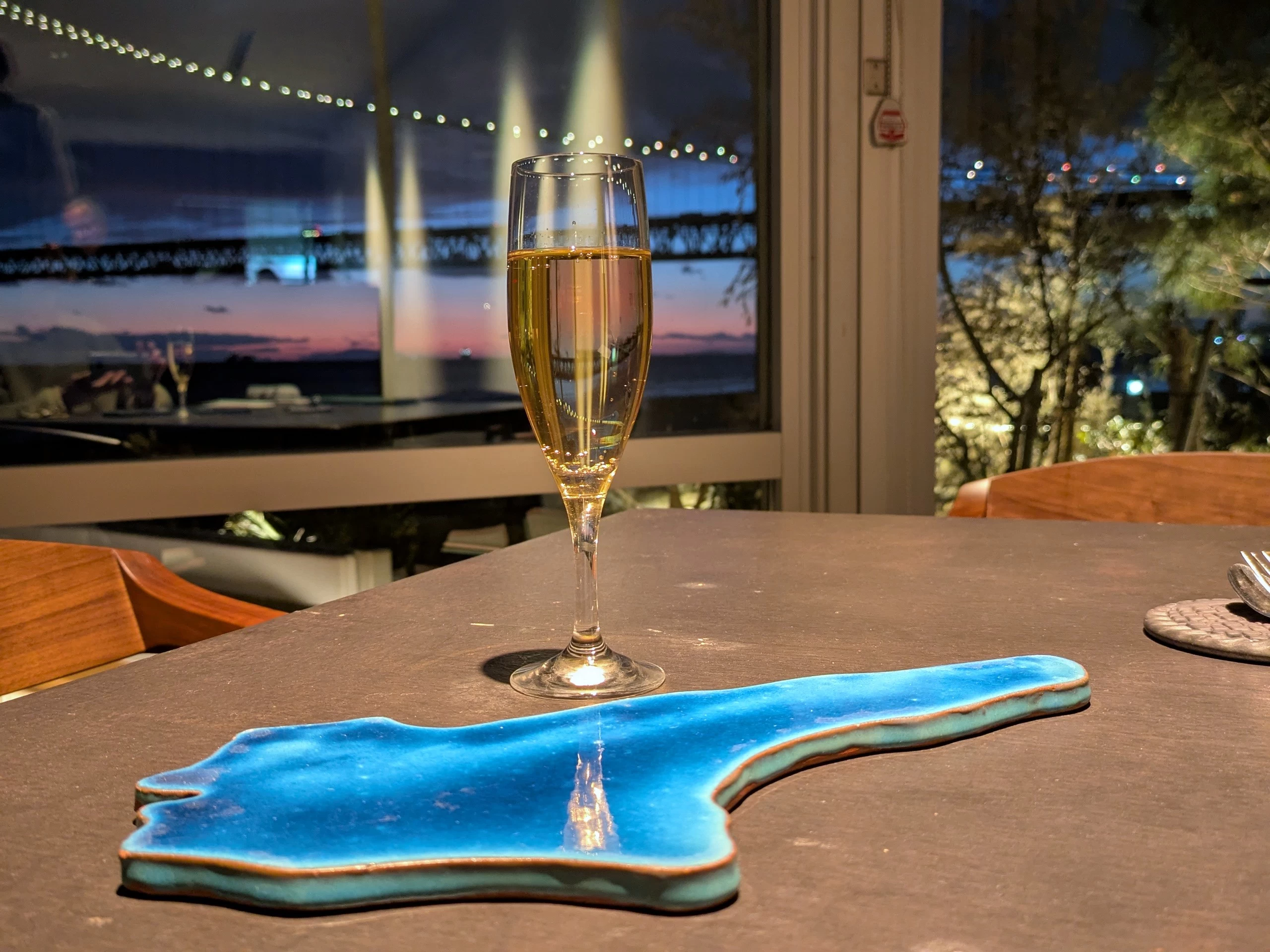 食の宝庫・淡路島を望む（現地にて撮影）