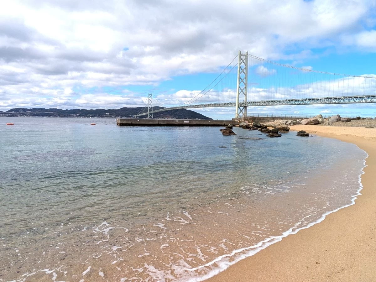 波打ち際（現地にて撮影）