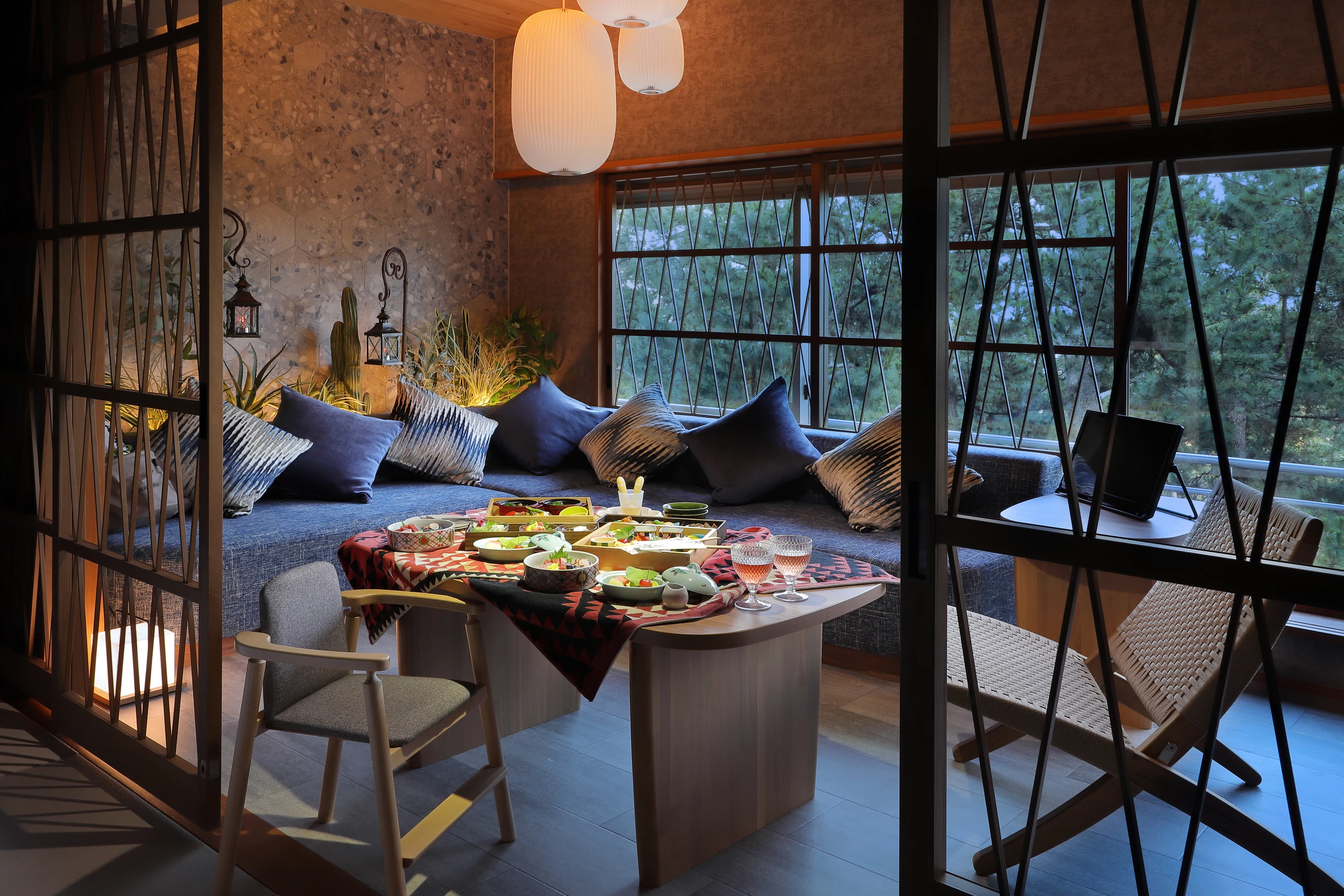 子どもも食事しやすい部屋食