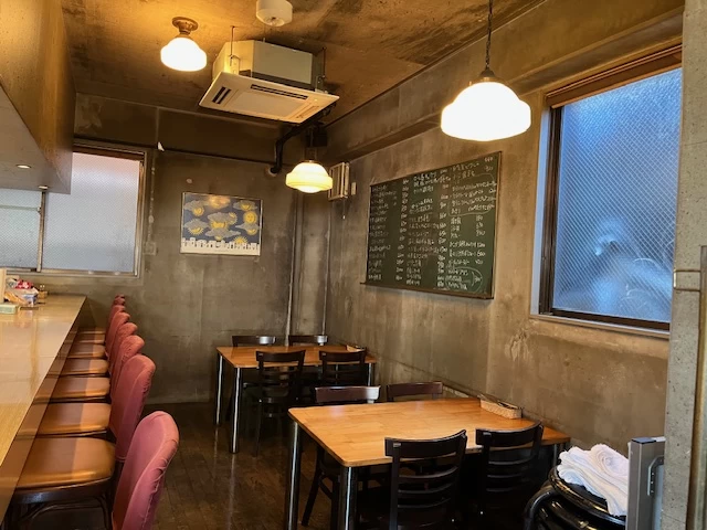 店舗内観（現地にて撮影）