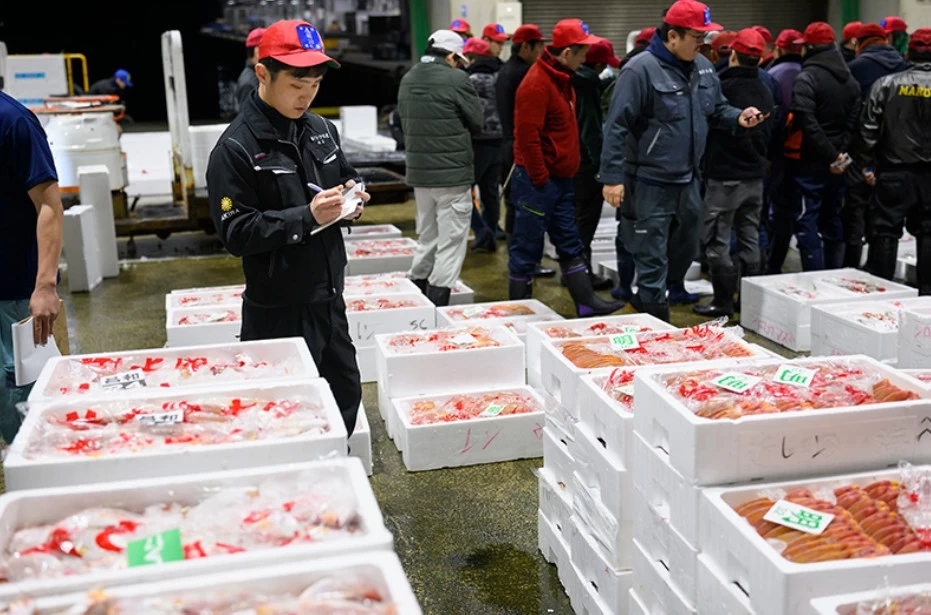 西卸売場の様子①