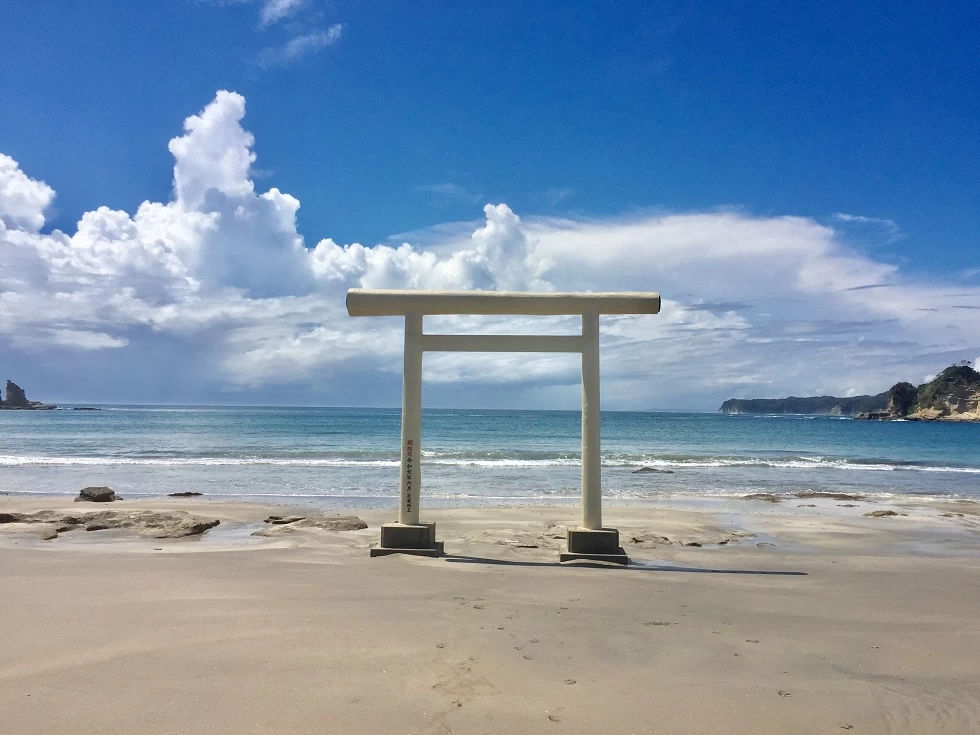 鳥居