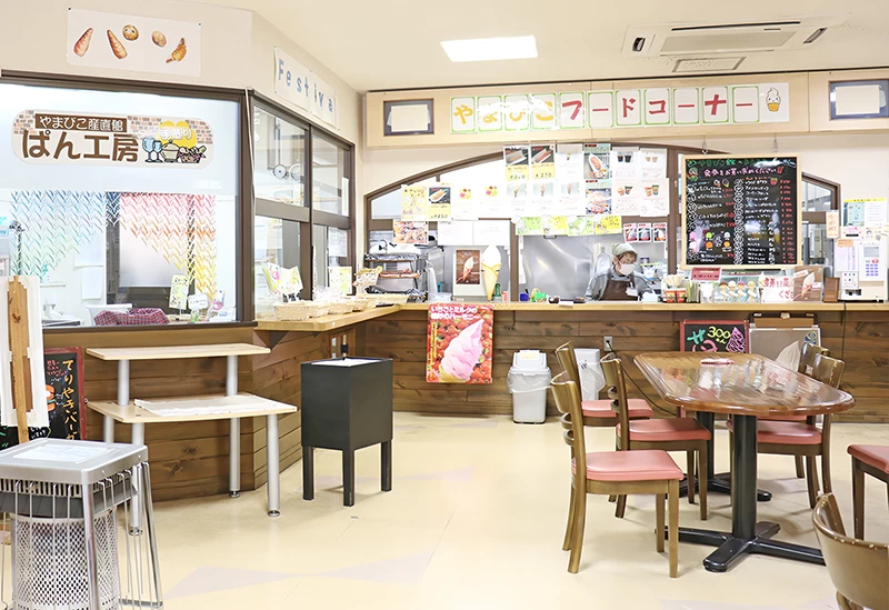 店内②