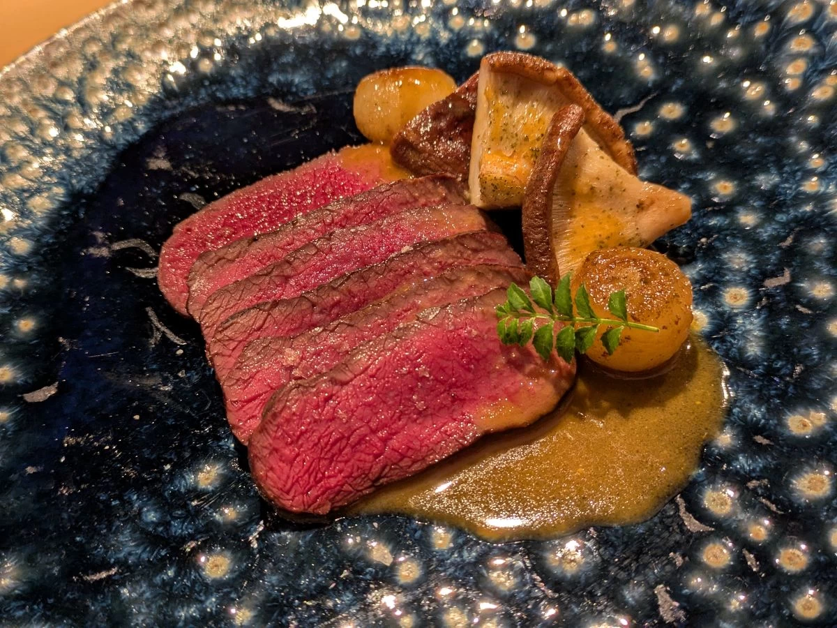 メインの肉料理
