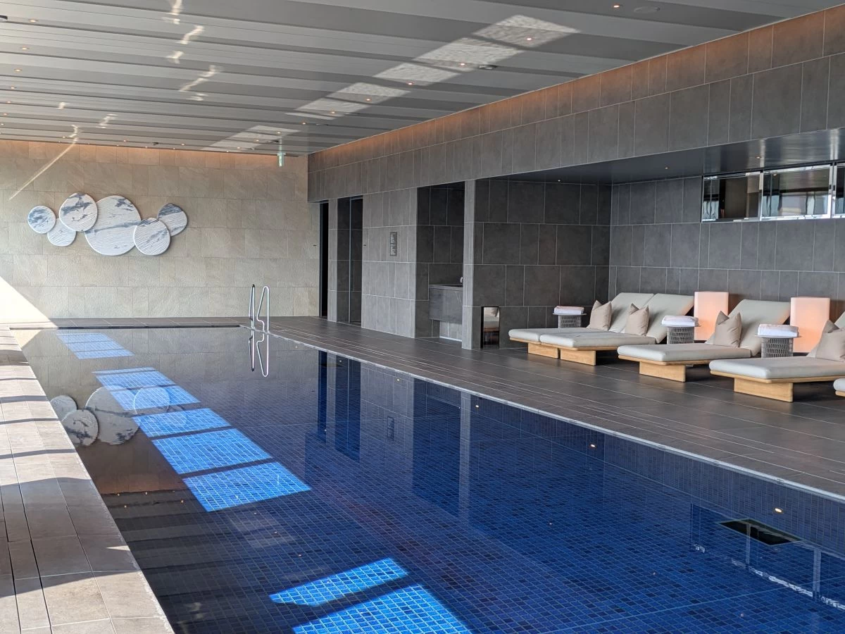 全長20ｍの温水プール
