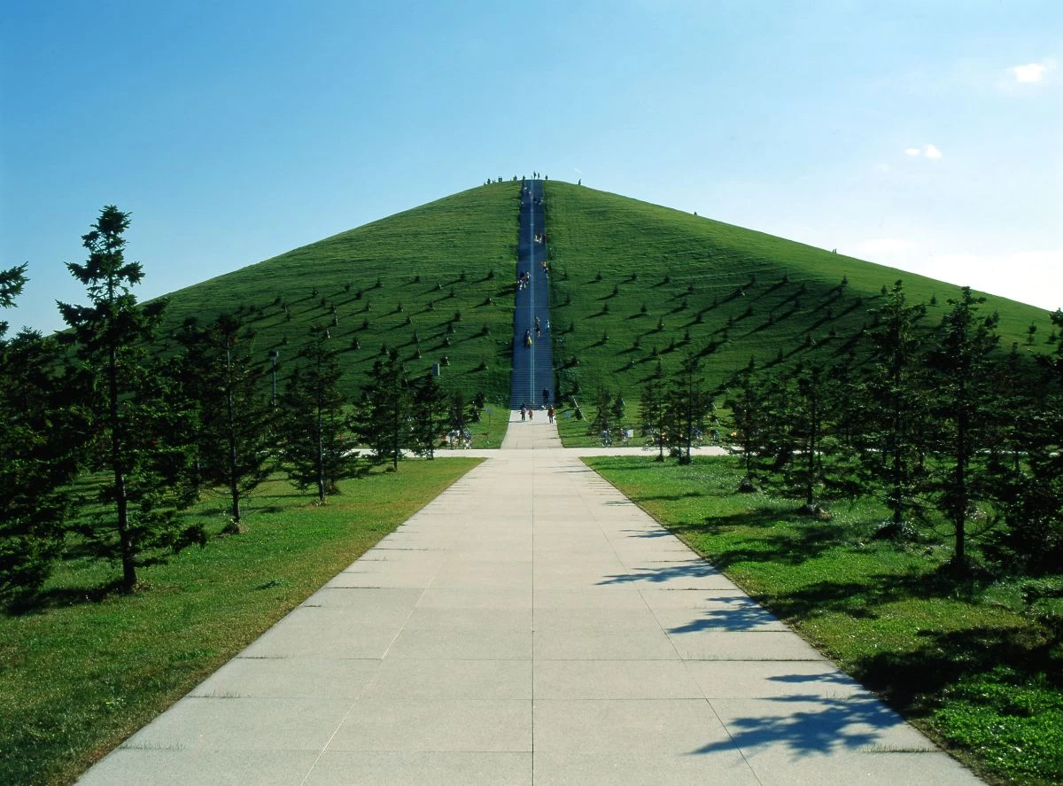 モエレ山