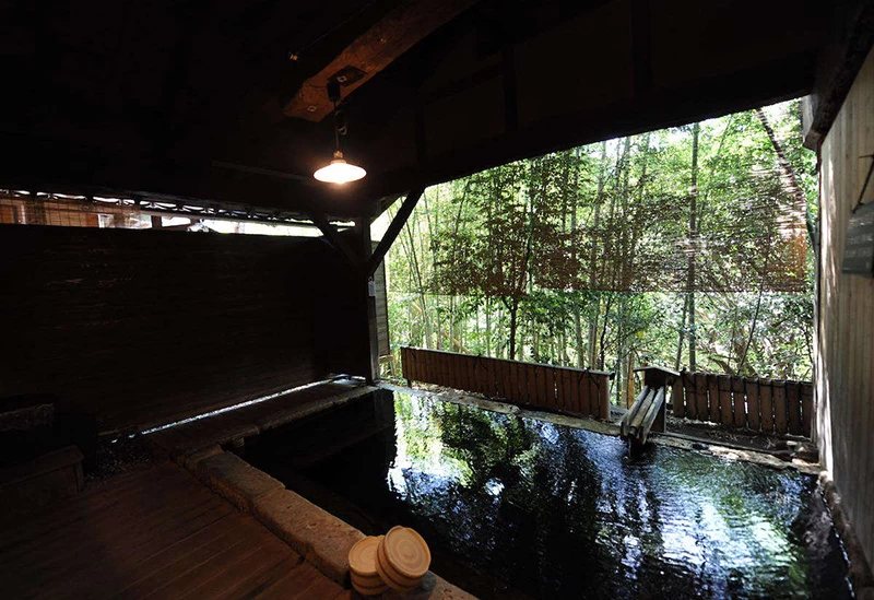 「麓の湯」は日中の利用がおすすめ