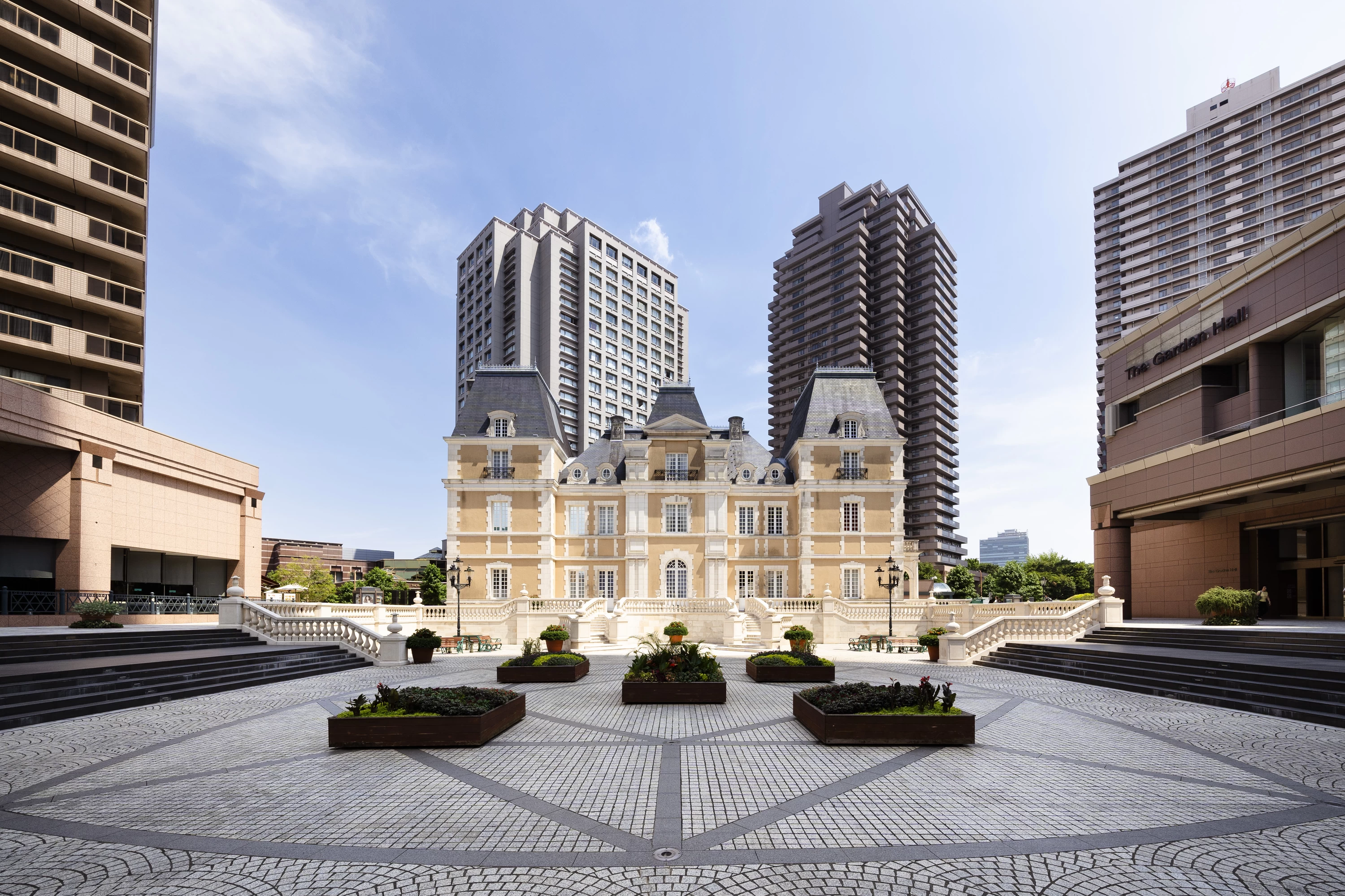 シャトー広場