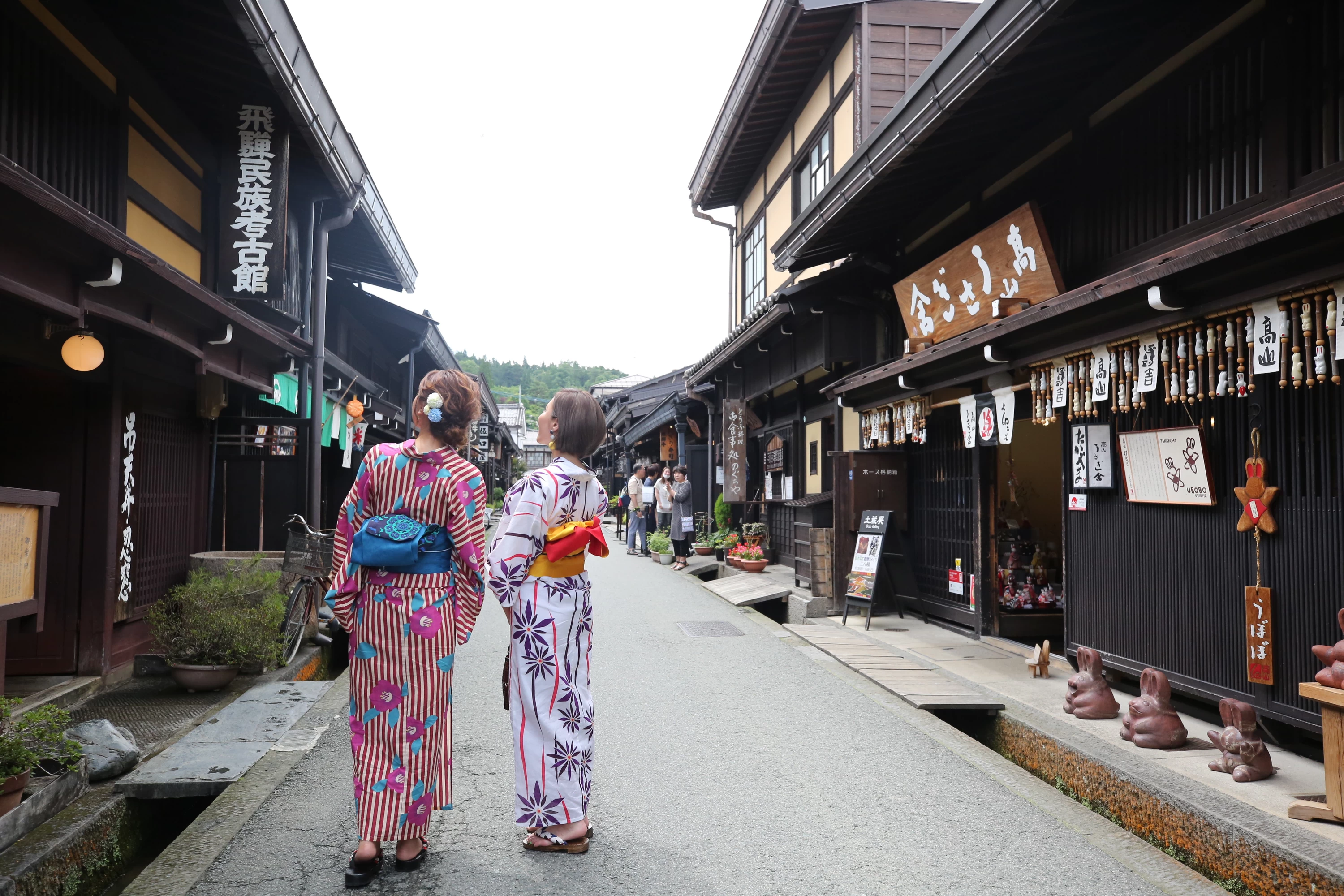 夏の古い町並