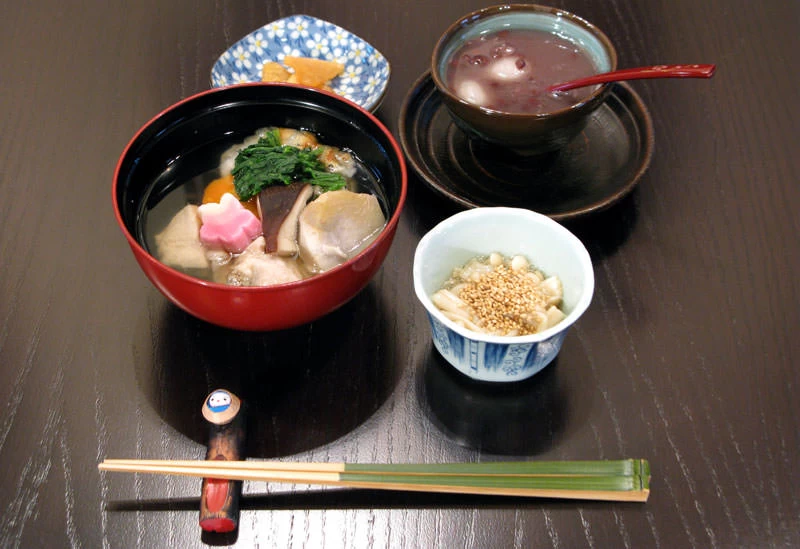 いろいろなセットメニューが揃う