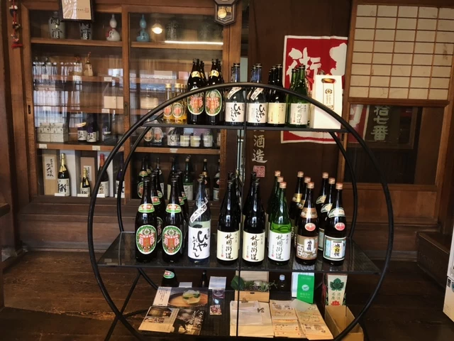 店内①