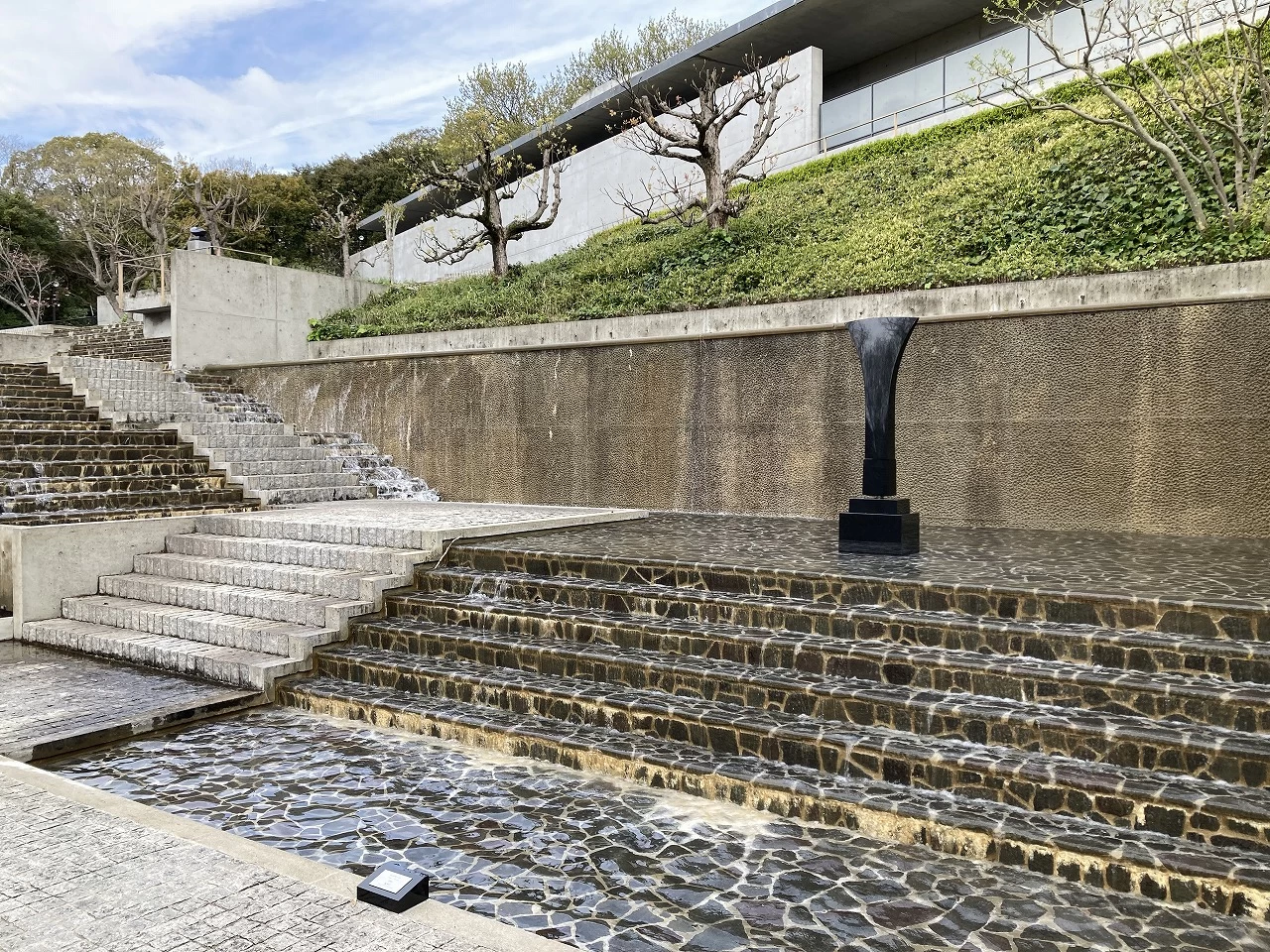 涼しげな水辺