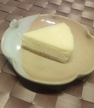広島レモンチーズケーキ － 瀬戸の輝き －