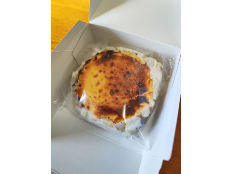 【ホール】バスクチーズケーキ「プレーン」：φ12cmモニター画像2